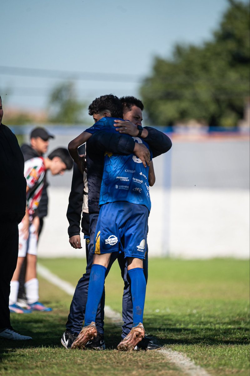 juliomezacoach's tweet photo. #SportColonial⚽️ 🔥 https://t.co/yMYnGk8iZw