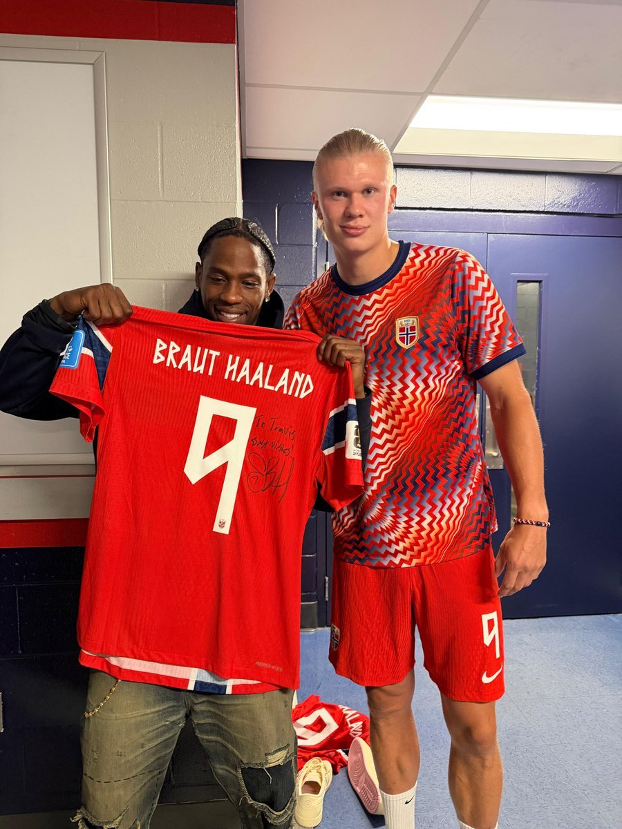 noblefranklynn's tweet photo. #HaalandBallonDor2026 https://t.co/InHpdqkKJb