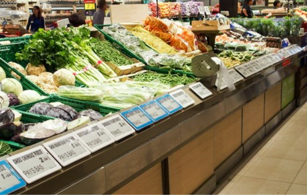 EInk's tweet photo. Some of the largest retailers are implementing designated hours of operation that support a more sensory-friendly environment.

We explain how E Ink helps create a calmer shopping experience: https://t.co/G5EA6jWWqh https://t.co/FDyfY2Y2NF