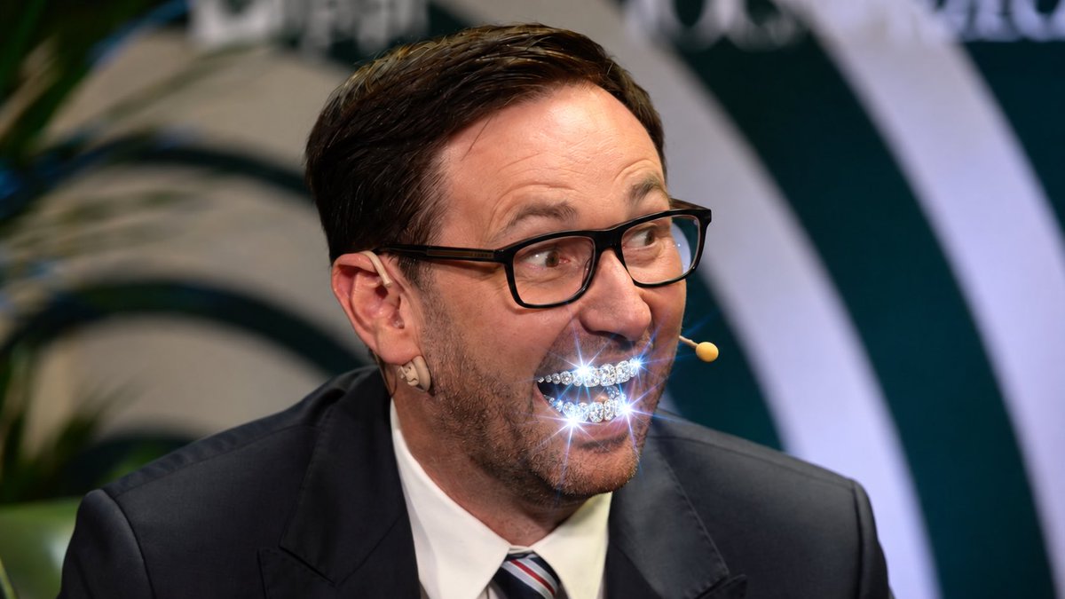Grzesiek1610's tweet photo. Najdroższe zęby świata 🤪😁 #ObajtekGate https://t.co/5YV4XrJE5P