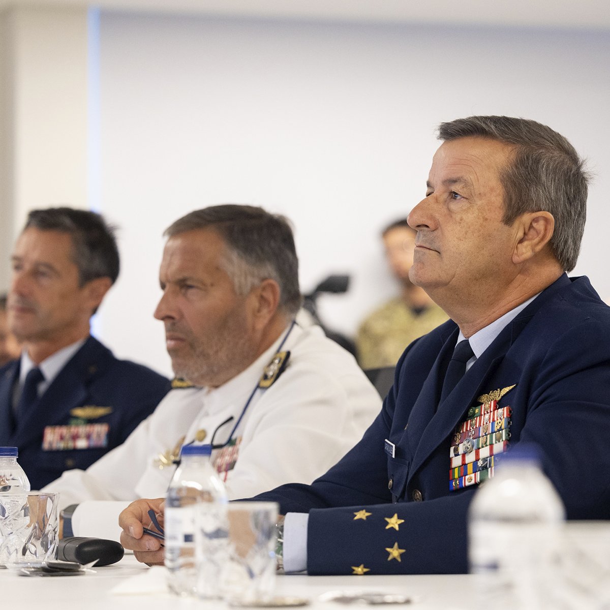 emgfa_oficial's tweet photo. 🛡️ Forças Armadas inauguram Escola de Ciberdefesa

Foi inaugurada a Escola de Ciberdefesa do Estado-Maior-General das Forças Armadas, uma nova capacidade dedicada à formação e especialização de militares na área da ciberdefesa.

Mais em https://t.co/gXLDKJCgLM https://t.co/ucaiLtKS5i