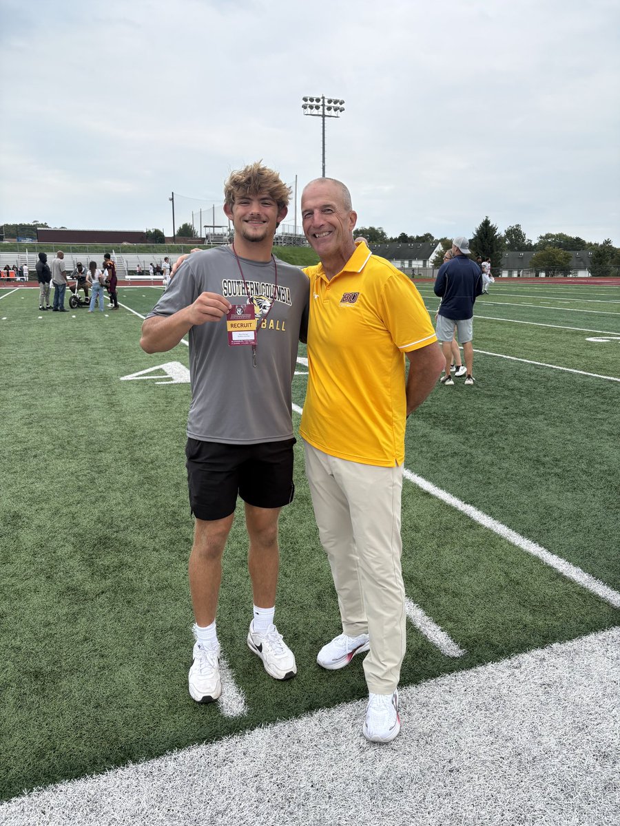 KissingerBlaise's tweet photo. Had a great time on my game day visit @BloomUFootball and enjoyed talking with @SheptockFrank about the toughness, grit, and culture that make this program special. Thank you for having me!🏈

@Get__Recruited @JudyLynnDubs @SoCoTigerSports https://t.co/HmuLRKid2a