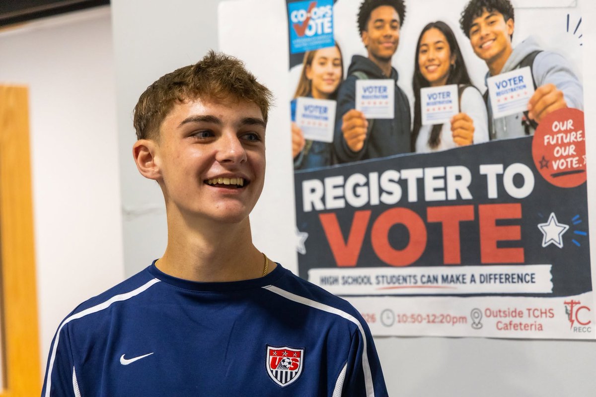 KyElectricCoops's tweet photo. Spent the day putting civic engagement into action! John Zottman, representing Taylor County RECC, partnered with the Taylor County Clerk's Office to host a voter registration drive at Taylor Co. High School today. #CoopsVote https://t.co/J0FttSkdLJ