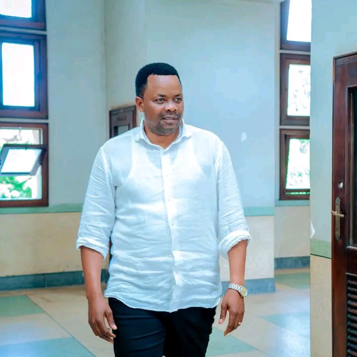 MasamaMediaLive's tweet photo. Mjumbe WA Kamati Kuu Wa chama cha Demokrasia na Maendeleo CHADEMA Godbless Lema kesho Jumatano atazungumza na waandishi WA Habari, Lema amesema ataweka wazi Kila kitu. https://t.co/UTNDaqtJIl