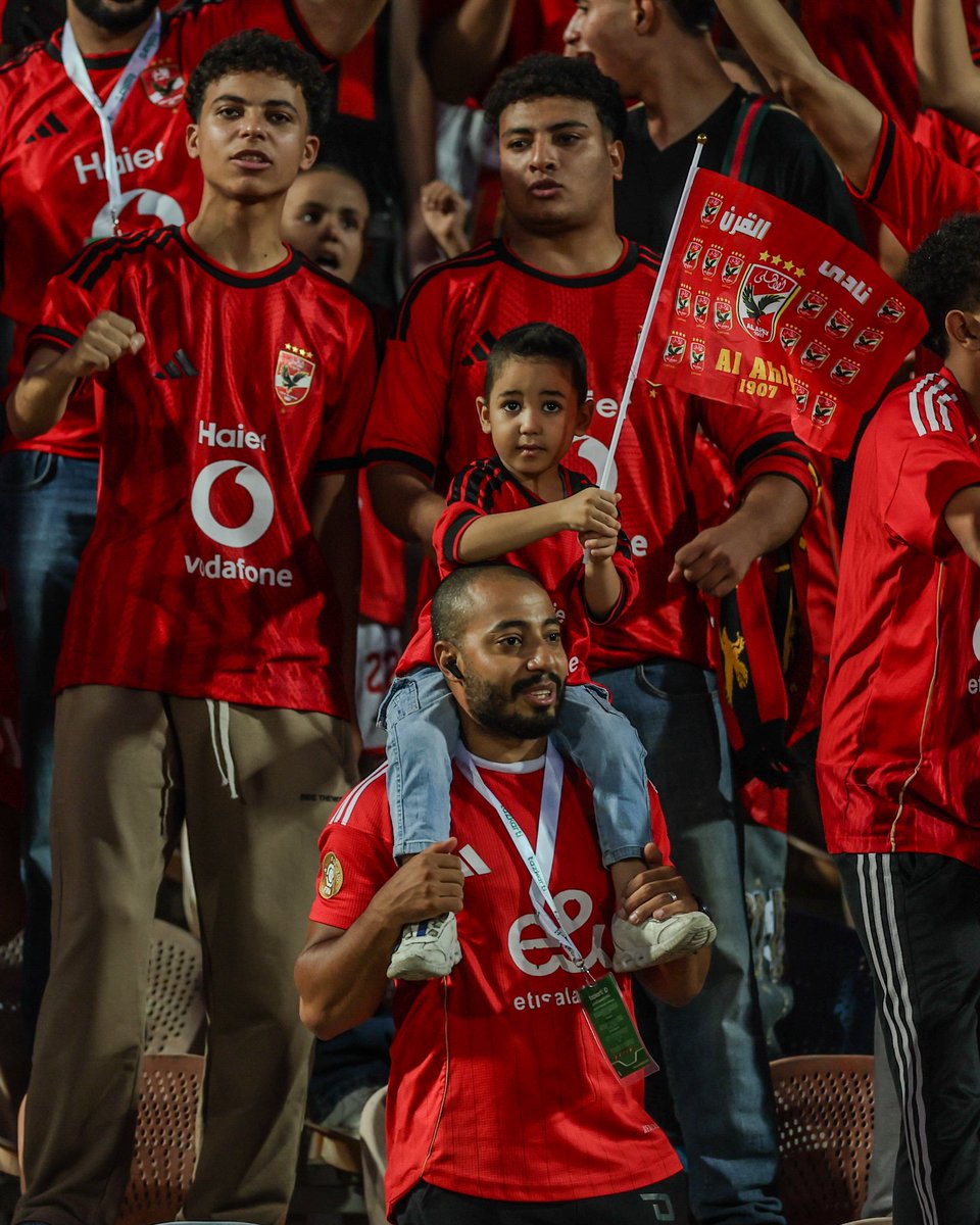 AlAhly's tweet photo. 😍🦅 https://t.co/wHEfTKuFAW