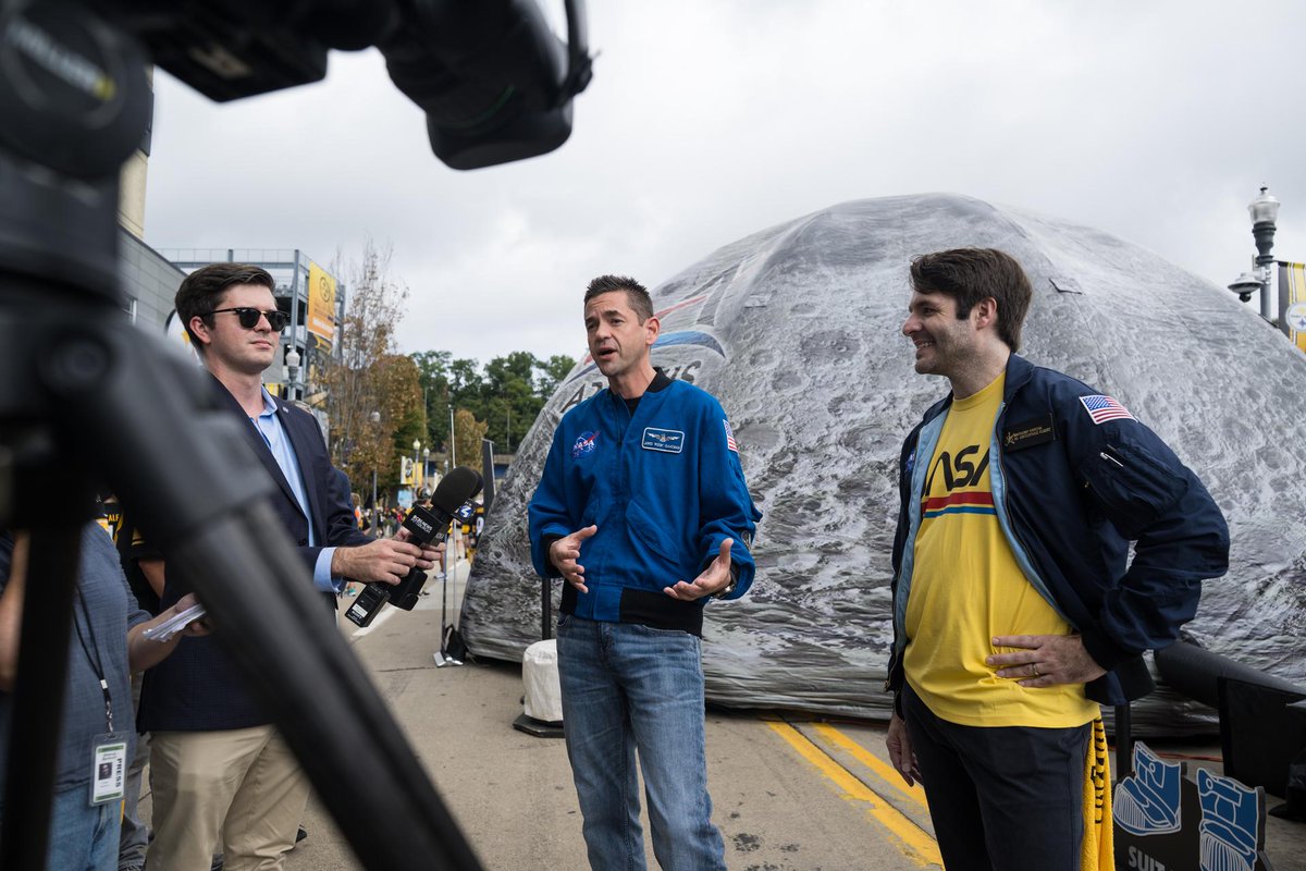 NASAJohnson tweet picture