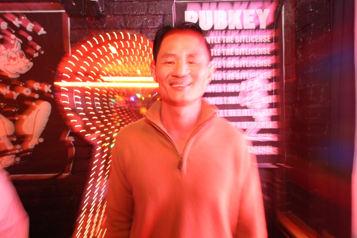 PubKey's tweet photo. You can really feel the pull of the orange pill.

Thanks for partying with us @OGAdvisors! https://t.co/Hn9svFkACo