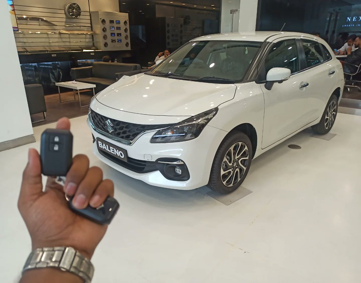 GaRubi3's tweet photo. New 2025 Baleno Top Model 
The detailed review is out now https://t.co/FggDYMyKSI
