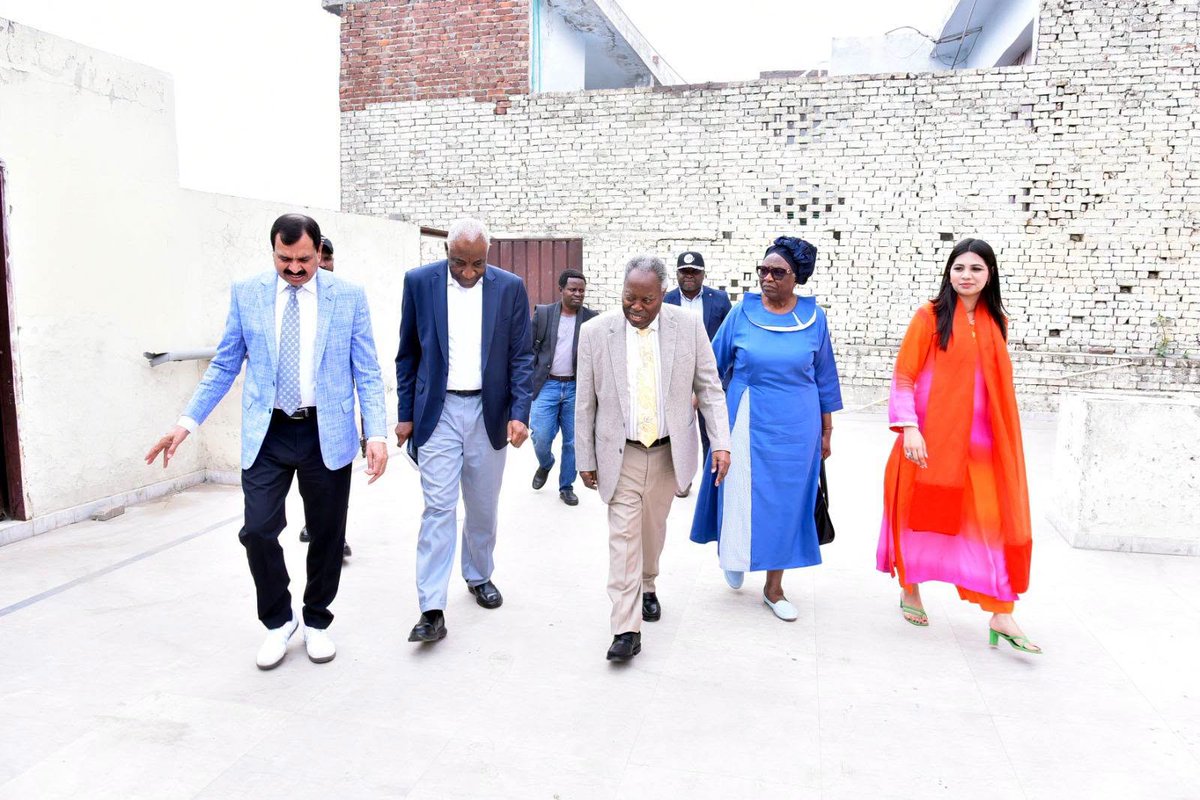 hgnmultimedia's tweet photo. Very Blessed Winning Souls Program with Great man of God @pastorwf_kumuyi  
Hosted by Senior Pastor Anwar Fazal
#GCKPakistan #PastorKumuyi #AnwarFazalOfficial #GlobalCrusadeWithKumuyi https://t.co/imRQxwhc7L