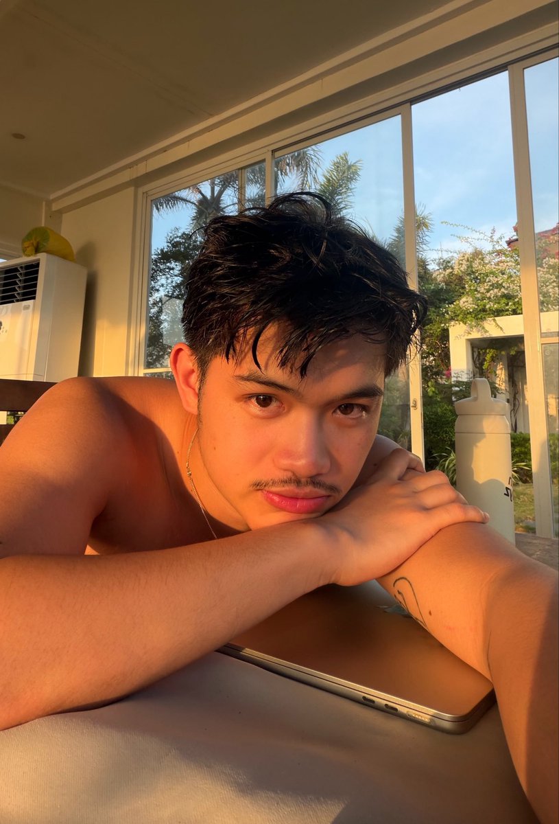 theboyvault's tweet photo. Ini juga gak kalah Manisss https://t.co/GMzIGubxAZ