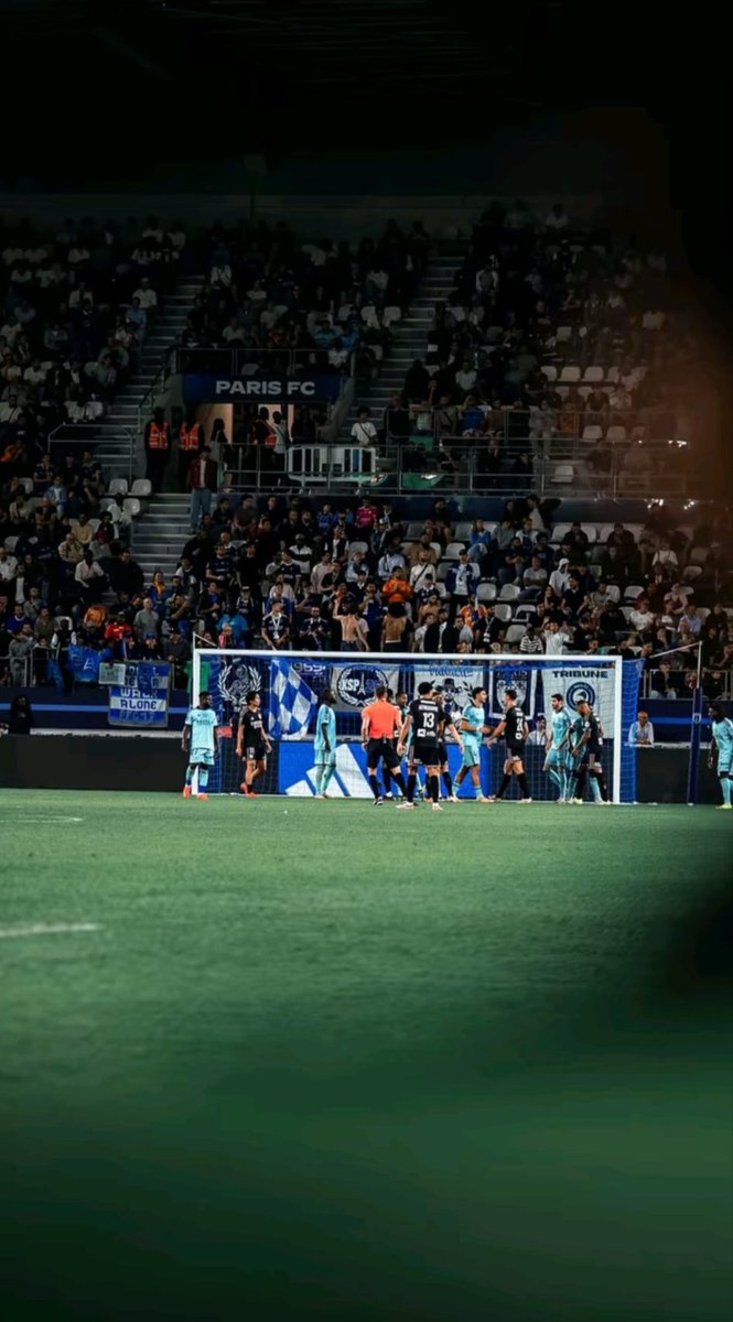 KSP26_parisfc's tweet photo. PARIS FC - OLYMPIQUE LYONNAIS
12/09/26
0-0
L'ambiance monte en Tribune Eiffel !
Merci à tous les présents pour votre énergie ! Nos Parisiens accrochent un point face à l'OL dans un match nul et vierge.
RDV samedi face à Strasbourg !
🔵⚪
#Ligue1 #ParisFC #KSP26 #PFCOL https://t.co/dcQvAnOSCZ