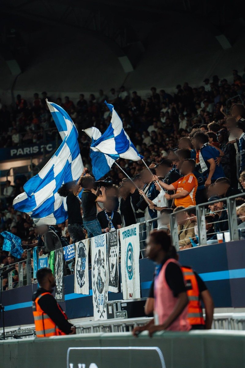 KSP26_parisfc's tweet photo. PARIS FC - OLYMPIQUE LYONNAIS
12/09/26
0-0
L'ambiance monte en Tribune Eiffel !
Merci à tous les présents pour votre énergie ! Nos Parisiens accrochent un point face à l'OL dans un match nul et vierge.
RDV samedi face à Strasbourg !
🔵⚪
#Ligue1 #ParisFC #KSP26 #PFCOL https://t.co/dcQvAnOSCZ