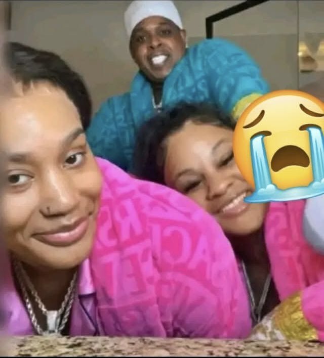 _future_TL's tweet photo. Her videos are still going rounds 😭 👇 https://t.co/h4C8TLZJLf