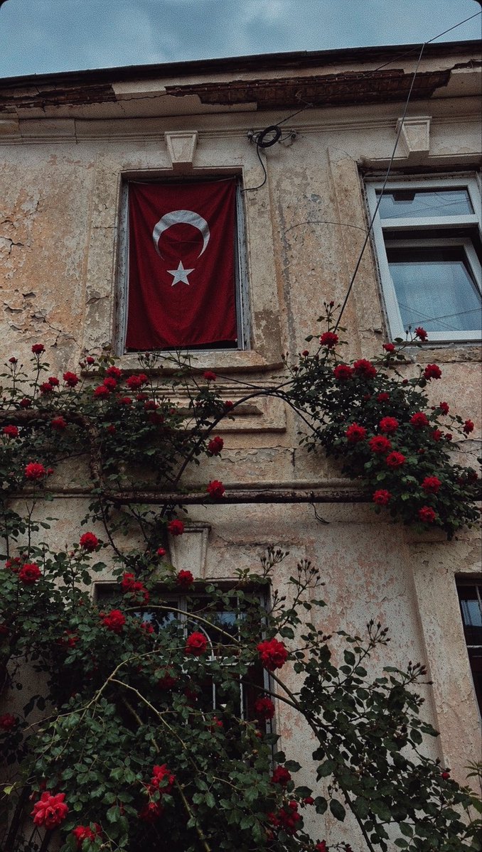 frhatblut's tweet photo. “bende senin devamın var..” 🇹🇷 https://t.co/i3OtcXje4W