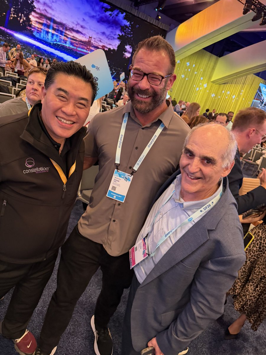 rwang0's tweet photo. MyPoV: one of the top MVPs @salesforce @Dreamforce @danieljpeter #DF26 
And the legendary field CTO and master of innovation @charlieisaacs https://t.co/hqP3hlC6qT