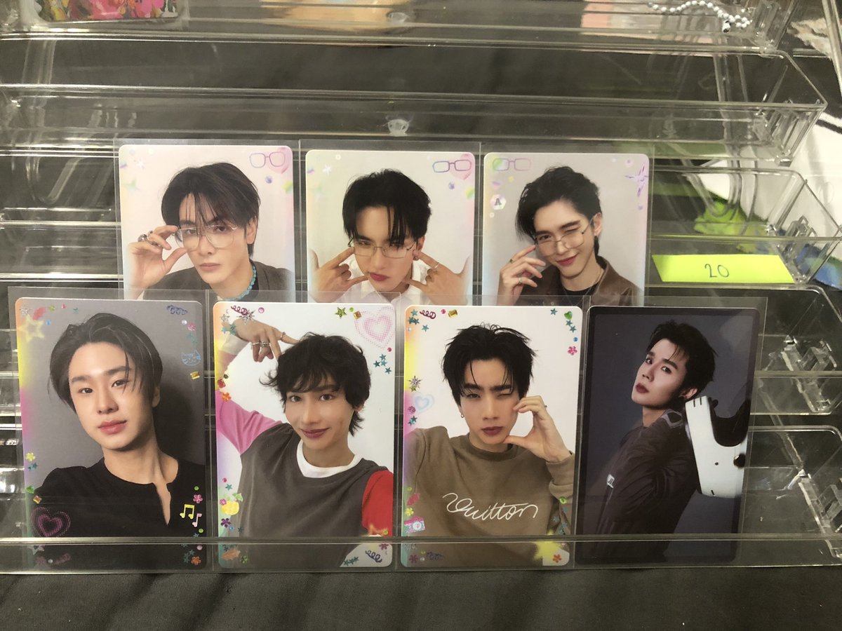 drdmx_'s tweet photo. พร้อมส่งค่ะ🎄
จุง คีน อู๋ ใบละ20
ลูค ออฟกัน จิมมี่ ใบละ10
วิน35
สอบถามได้น๊าา ขอดูพต.ได้ค่ะ
#ตลาดนัดgmm #ตลาดนัดgmmtv https://t.co/Vm9Vhevbw9