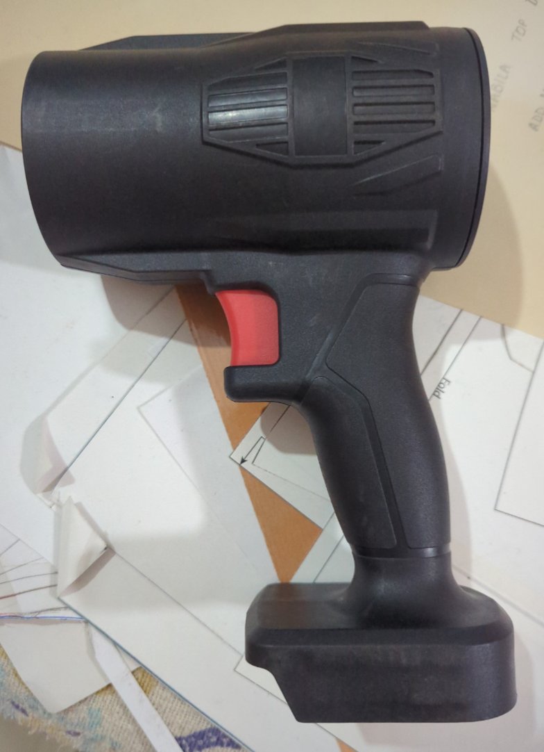 Savimus's tweet photo. #Portgun #PortgunPro #ScamAlert #FraudAlert #ConsumerWarning #BuyerBeware #ScamAdsonFacebook
I bought a Portgun Pro via an ad on Facebook.Received a fraud product-no name, packed in a JETGUN box, unable to do what it's advertised to do.Messaged them for a Return-no respons 4 days https://t.co/oNlEOZeYMN