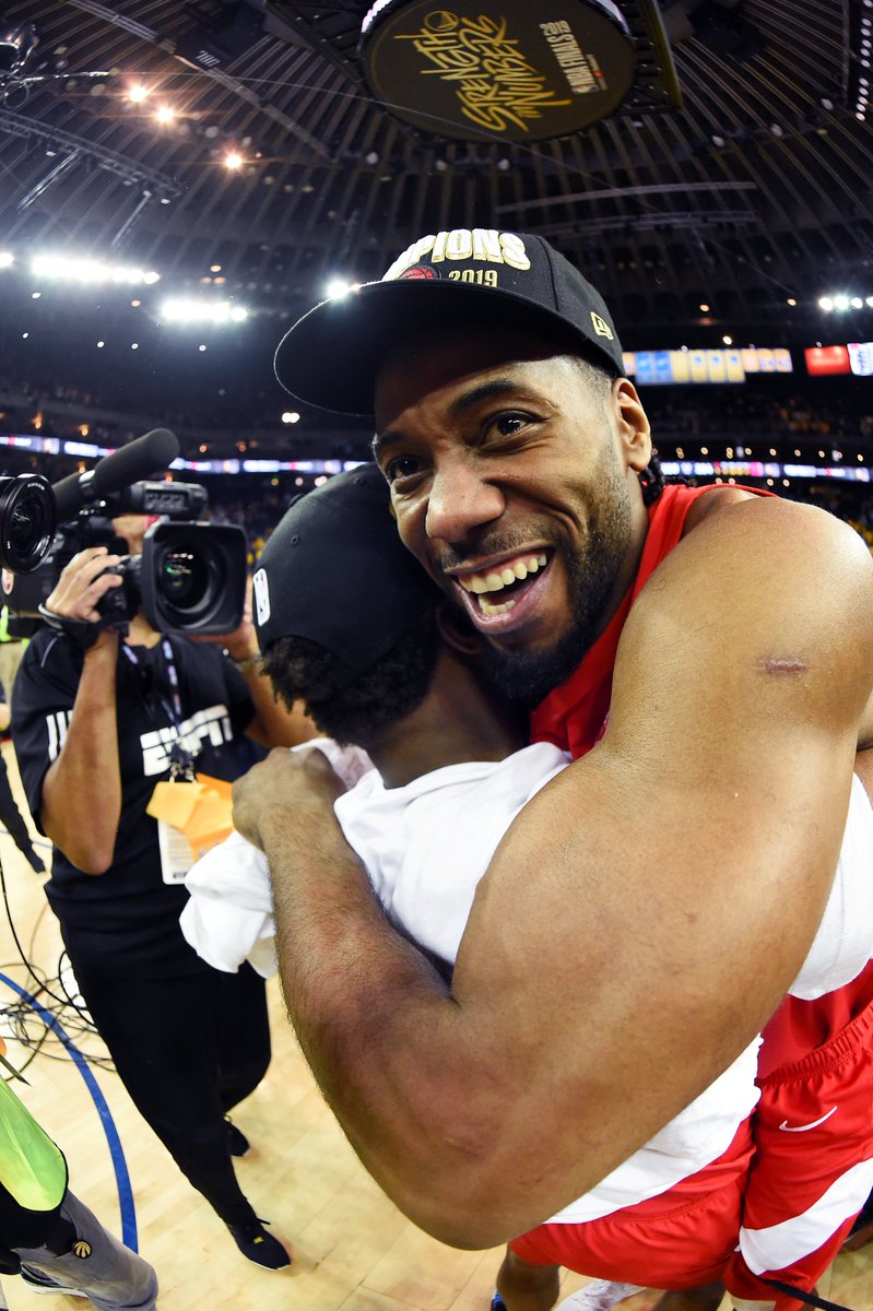 Raptors's tweet photo. Chat he's really back 🥹 @kawhileonard https://t.co/Ml4GZLutGV