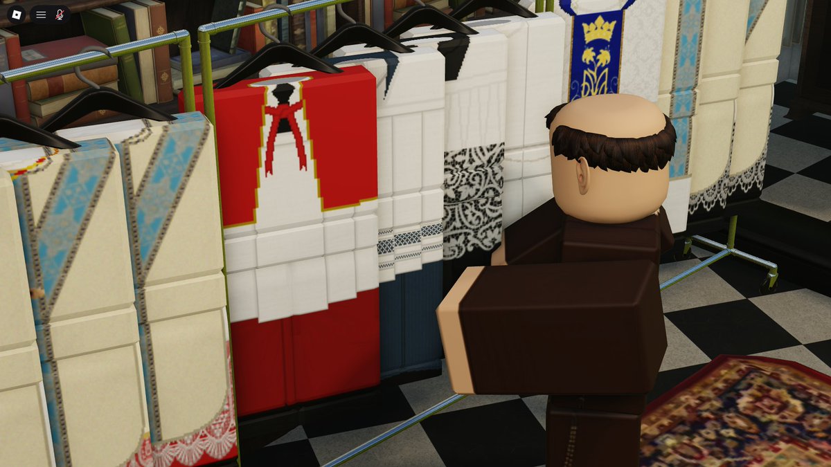 Kalwariaroblox's tweet photo. Wszystko wyprasowane. Można zaczynać uroczystości! https://t.co/lhPFq4rL0Z