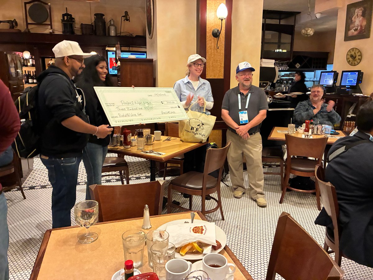 ProjectNightx2's tweet photo. Thank you to @risewithvoice and the incredible @ericdresh for believing in our mission! Another fabulous @DF_Bacon_BFast at @Dreamforce to benefit @ProjectNightx2 !  #BaconBreakfast https://t.co/Qhd0ogOwxI