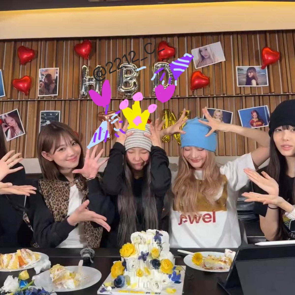 2212_C_'s tweet photo. 주원아 생일 너무너무 축하해😍😍
주원이 생일에 주원이가 행복하게 웃는 거 봤더니 나까지 행복해지더라 ㅎㅎ
앞으로도 많은 사람들에게 사랑 받고
예쁜 일, 행복한 일만 가득했으면 좋겠다!
태어나줘서 고마워 마니마니 사랑해 🩷🎉🥳

#JUONEDAY #HAPPYJUONEDAY #손주원 #Keyveatz https://t.co/9VB9cNnQCG