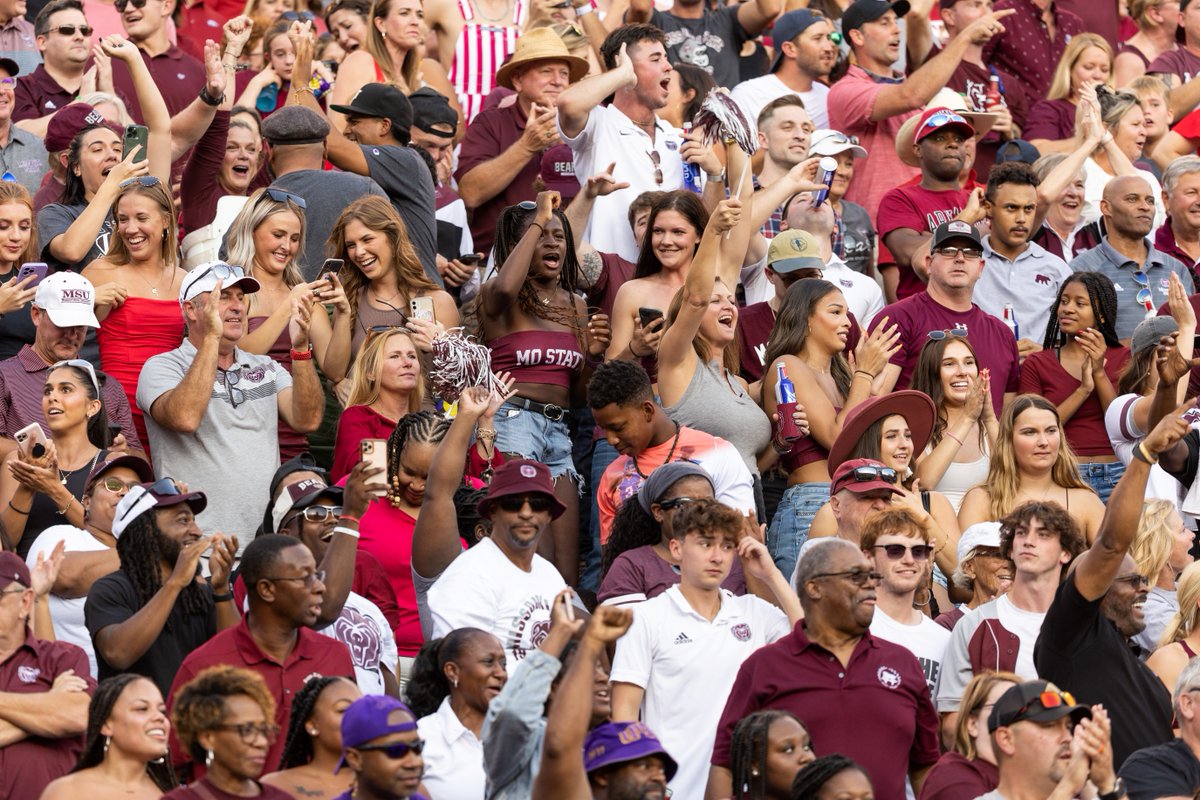 maroonation's tweet photo. Bears are coming to Dallas!
Join Missouri State alumni and fans for a casual pregame gathering before the Bears take on SMU. Enjoy complimentary appetizers, reconnect with fellow Bears and show your Missouri State pride.
Details: https://t.co/TU1PpHq4B0
#MoState #GoBears https://t.co/sZcdByk0t6
