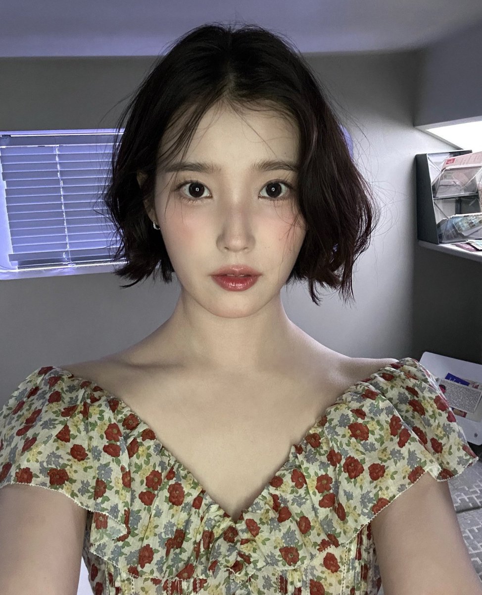 iuraniaaa's tweet photo. That’s my Snow White ❄️🎀 https://t.co/fDFAWNqm7W