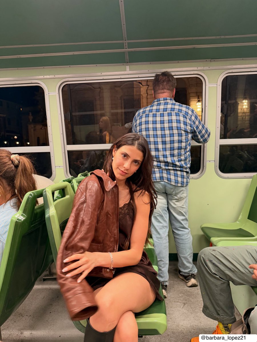 BLPUpdates's tweet photo. | @barbara_lopez21 vía Instagram. 

🇮🇹 https://t.co/tsQHdWYamL