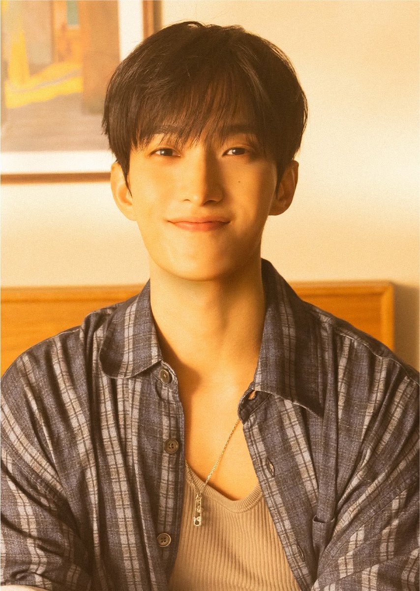 kyeomrie's tweet photo. did anyone see this cutie patootie sunshine anywhere it’s been a week, please contact me if you see him he’s all i have https://t.co/BBTr3zxYMq