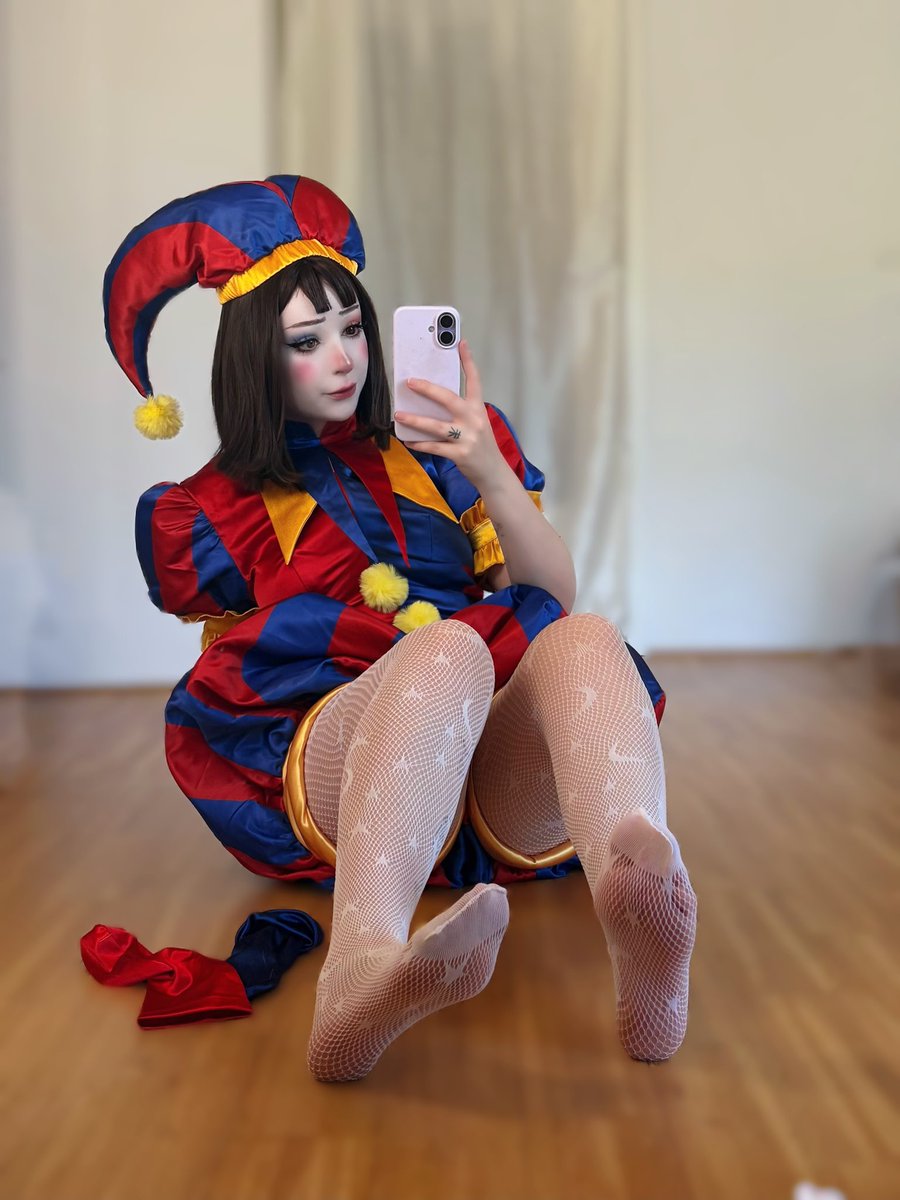 foxrustrawr's tweet photo. Pomni 🤡🎪 https://t.co/gHvm4NnIGz