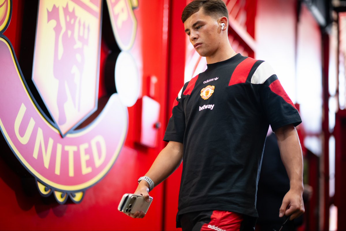 Shealacey10 tweet picture