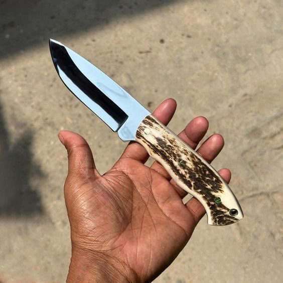 woodsmanforge's tweet photo. Would you carry this one on your next outdoor trip?

Rate it 1–10 👇

#WoodsmanForge #BowieKnife #FixedBlade #KnifeCommunity #OutdoorGear #KnifeCollector https://t.co/rRaBiEO6nD