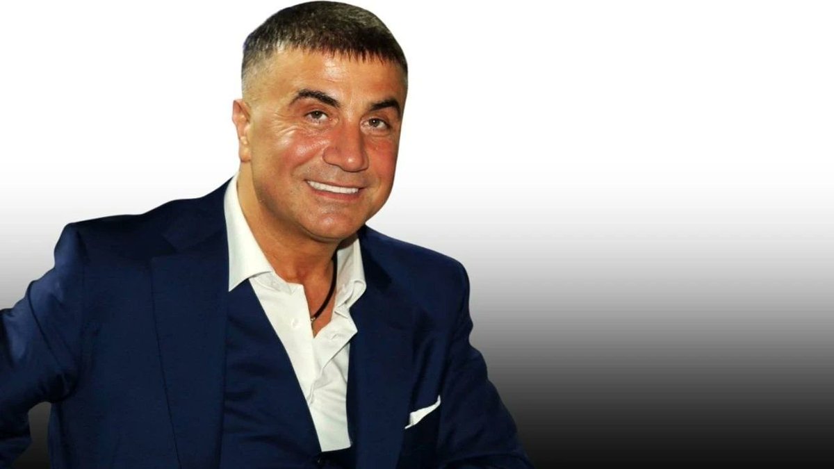 Chtkrtt's tweet photo. Hayatımın hiçbir döneminde 2 çuval dolar param olmadı,iki çuval dolardan iki demetini kendime alır geri kalanını her zaman dağıtmışımdır."

𝐑𝐄İ𝐒 𝐒𝐄𝐃𝐀𝐓 𝐏𝐄𝐊𝐄𝐑
@sedat_peker https://t.co/1LvYj9IiiH
