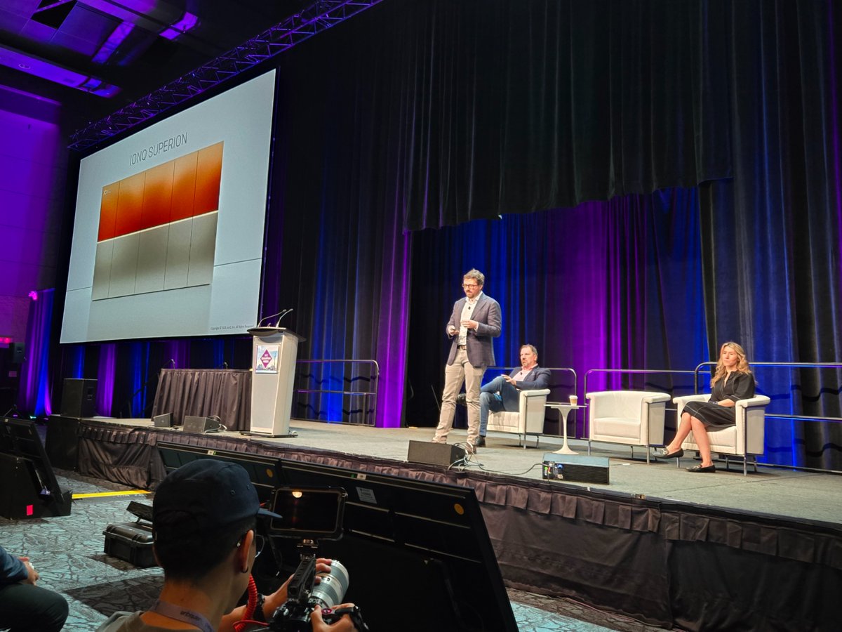 Seen from the room where quantum synapses from across the world are being charged up at IEEE Quantum Week. This is 🔸 Well done Lisa Lambert on Canada's quantum journey and lessons for the world 🔸 Great to hear from John Gamble and Martin Roetteler on taking qu additional source image 2