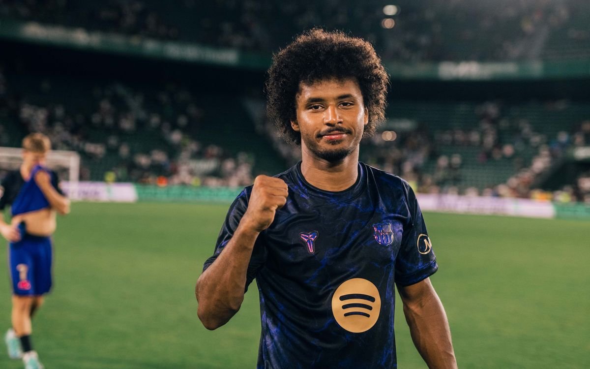 dboylexis's tweet photo. Karim Adeyemi has scored 3 goals, 1 assist, 6 shots on target in 204 minutes played so far this season, costing 20 million 

Meanwhile Yan Diamonde has 0 goals, 0 Assists, 1 shot on target  costing 145 million 

How's 20m better than 145m, someone explain 😱😱😱😱😱 https://t.co/1vdksPhwYm