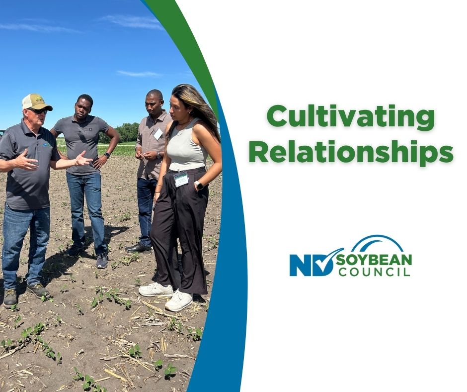 NDSoybean's tweet photo. Strong relationships help create strong markets. 🌎🌱

International trade partners visited ND farms this past spring to see firsthand how soybeans are grown, handled, and cared for. These connections help build trust and create new opportunities for ND soybeans around the world.

Read more: https://t.co/MitB3Nrc0v
