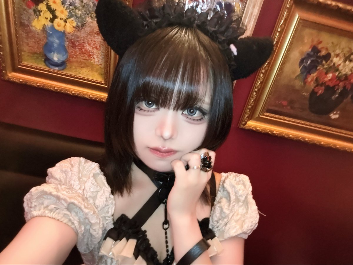 xx_mevi_xx's tweet photo. はじめまして  ^ᴗ ̫ ᴗ^🐾
大阪宗右衛門町のカレンデュラにてお世話になってます、めゔぃです❕
仲良くしてください~

 #コンカフェ  #コンカフェ大阪   #宗右衛門町    #コンカフェ嬢   #コンカフェ営業 https://t.co/kmKowf7qOI