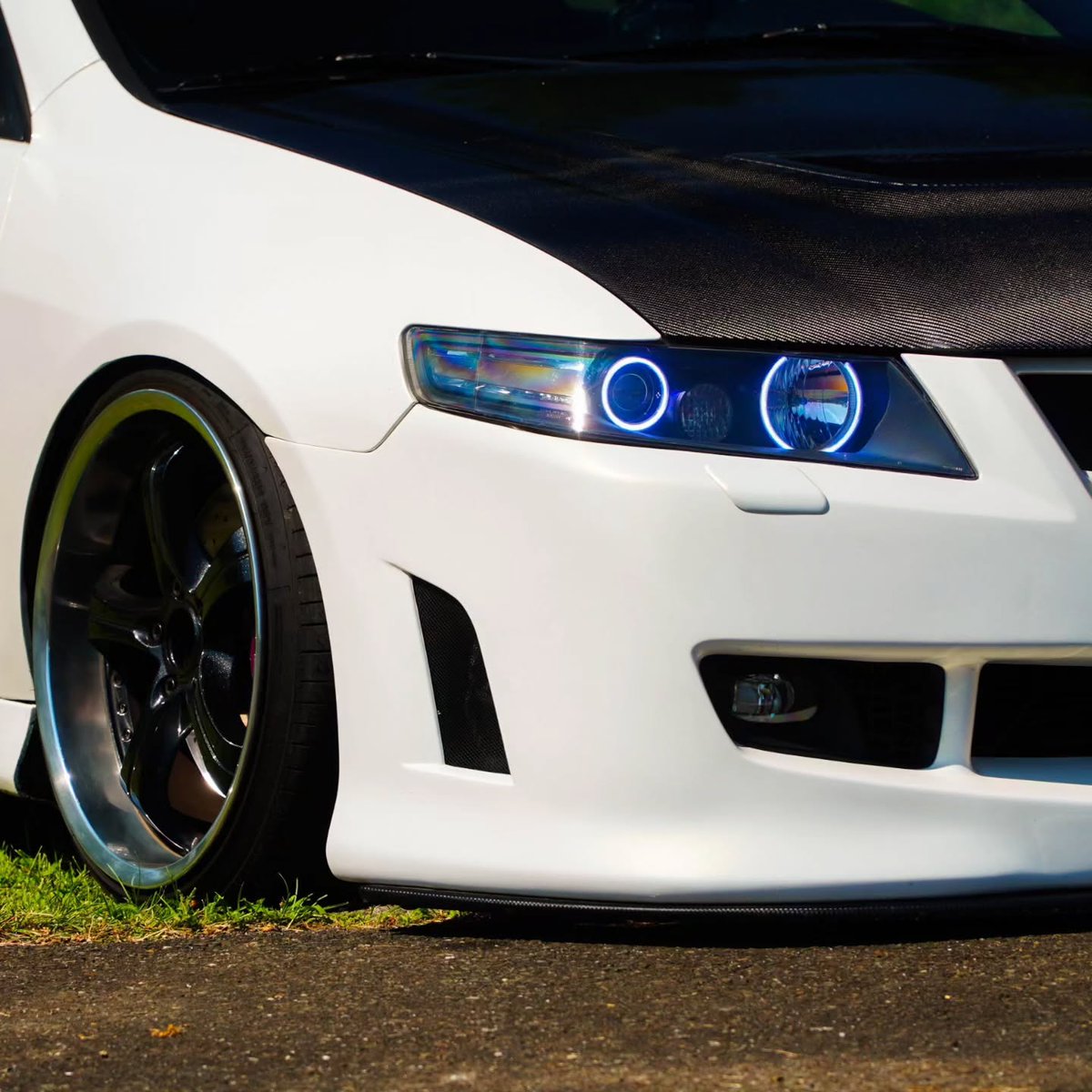 44MKN44's tweet photo. Just a simple Accord Tourer 
99 of 365 https://t.co/L2TPRfKsIE