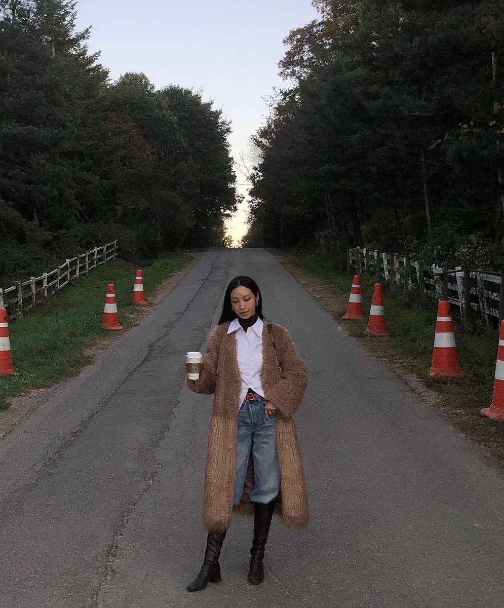 ThomasMachado2's tweet photo. Hello, lovely soul 💫 Always keep in mind that every small step matters, and you’re doing amazing. 🌟
gLGjK https://t.co/5a31tQF3u1