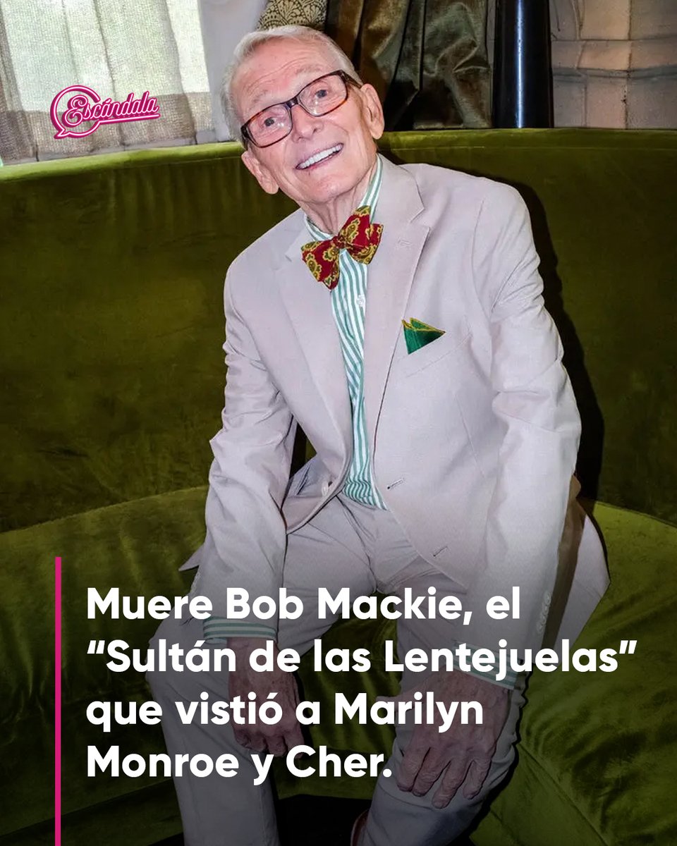 escandalamx's tweet photo. En lo más leído de la semana:

El legendario diseñador estadounidense murió a los 87 años y dejó una carrera marcada por el glamour, la fantasía y algunos de los looks más inolvidables de Hollywood. 🕊
👇👇👇
https://t.co/eipWIPC61h https://t.co/R8asqoqLhn