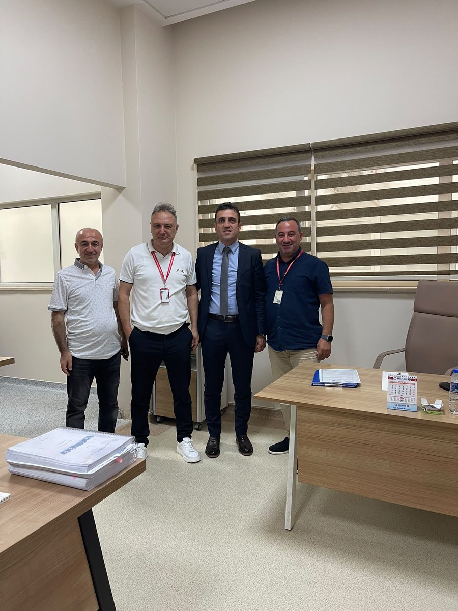 cetinkose2's tweet photo. SAHA ZİYARETLERİMİZ DEVAM EDİYOR

Akçaabat Haçkalı Baba Devlet Hastanesi’ni ziyaret ederek sağlık çalışanlarımızla bir araya geldik. Talepleri ve sahadaki sorunları yerinde dinledik, çözüm odaklı istişarelerde bulunduk. https://t.co/VvvnSyZqe6