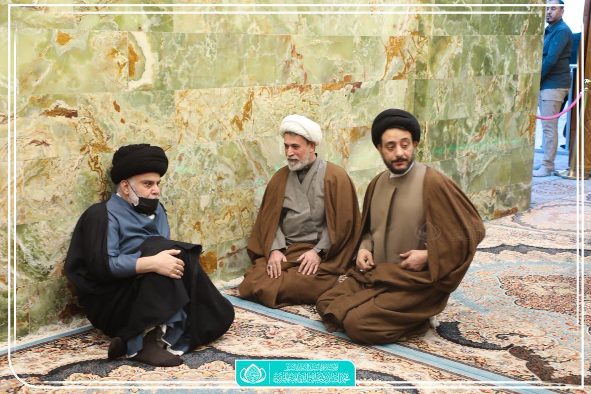 HsnLy29123's tweet photo. السيد القائد مقتدى الصدر يضرب أروع المواقف في الحرص على سمعة المذهب وصيانة الشعب، باهتمامه بدقائق تفاصيل حياة المواطن من تعليمات للمطاعم والمخابز والقصابين لضمان اللقمة الحلال، ليس كما في اعداء الحق ممن انحصر كل همهم في السياسة والمناصب وتجاهلوا خدمة الناس. https://t.co/XWpstw1GkT
