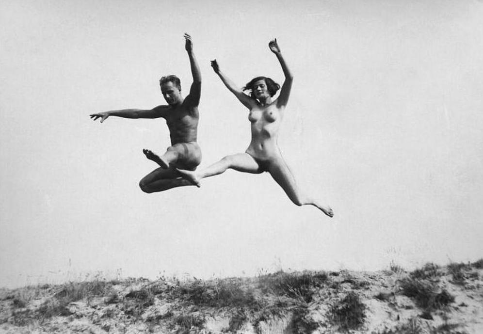 mfuenmayorp's tweet photo. Gerhard Riebicke, c. 1930. https://t.co/kqlB80ueD1