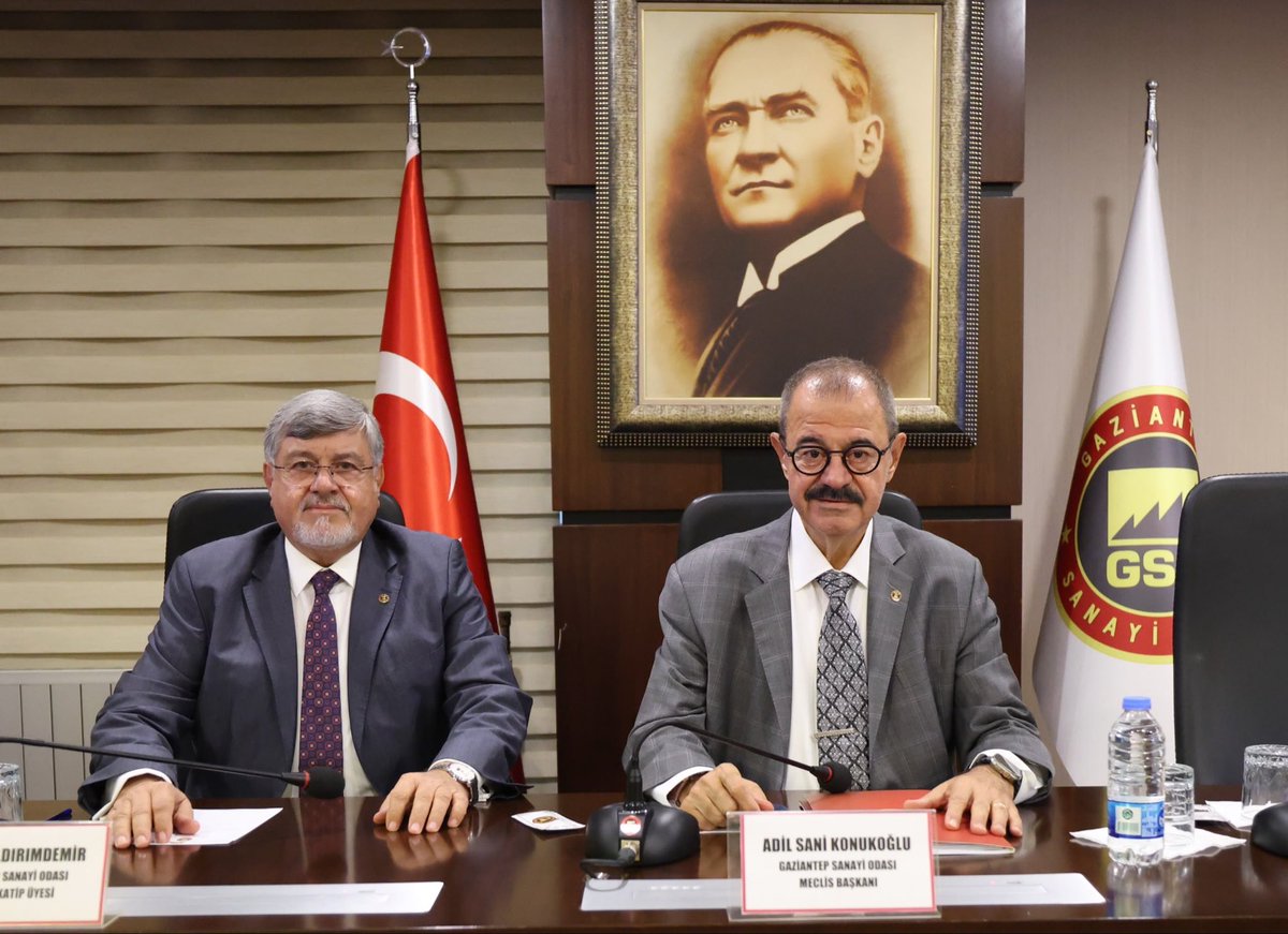 askonuk's tweet photo. GSO Eylül Ayı meclis toplantımızı önceki dönem Gaziantep Milletvekilimiz Sayın Nejat Koçer ve GAGİAD Yönetim Kurulumuzun katılımlarıyla gerçekleştirdik.
Toplantıda Odamız tarafından hayata geçirilen projeler ve güncel ekonomik gelişmelerle ilgili görüş alışverişinde bulunduk. https://t.co/V7T0MbSvr2