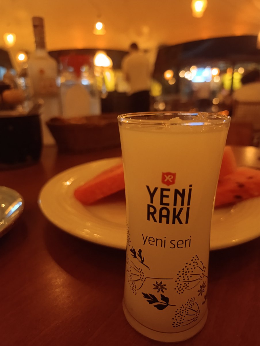 VrlKurtulus's tweet photo. Yorgunluk sonrası rakı keyfi https://t.co/4aX9eYi3d8