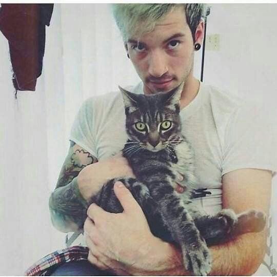 midwesttiindigo's tweet photo. DID ANYONE SAY #tumblrjoshler TIME BECAUSE IT'S **MY** NICHE https://t.co/NyYCsWBlFs