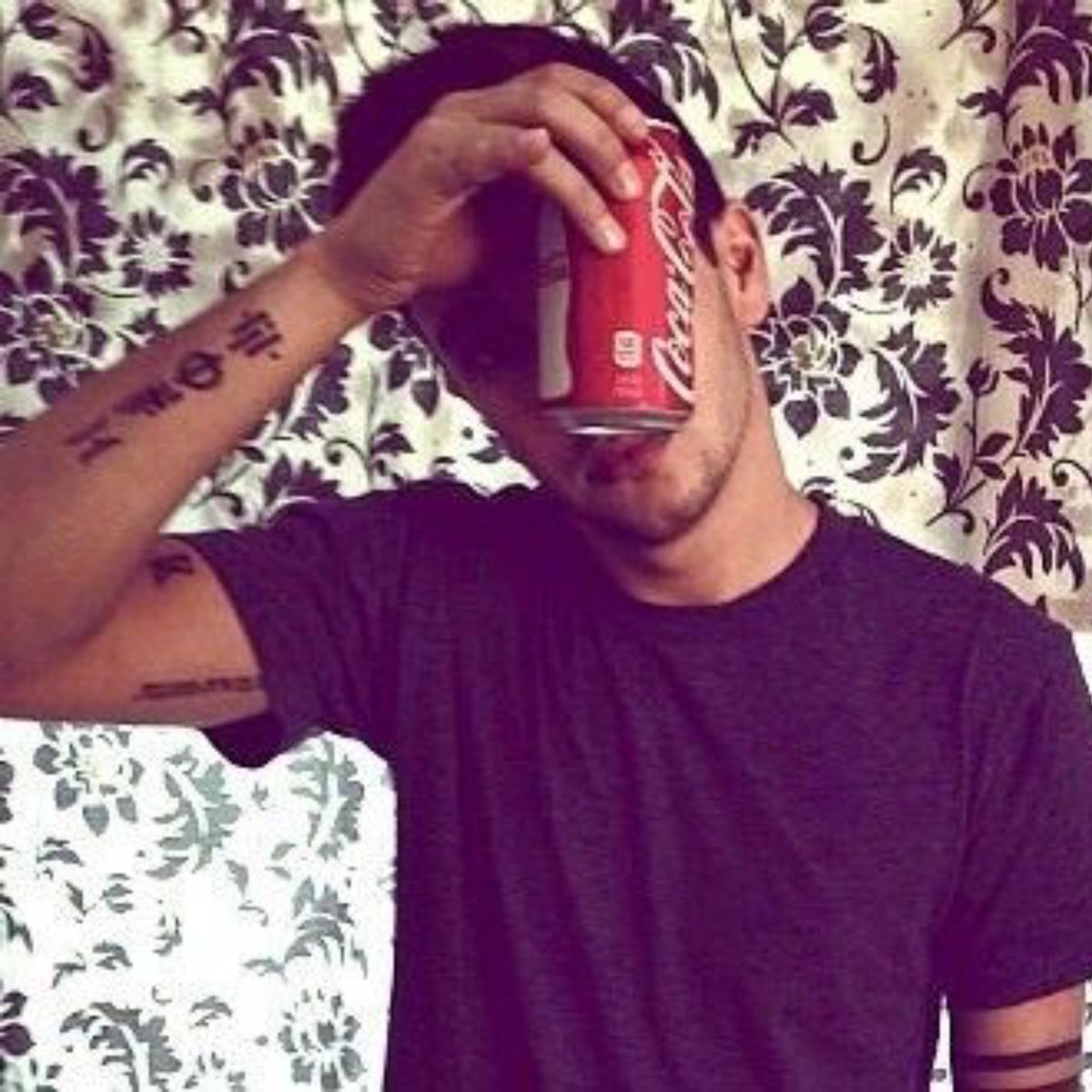 midwesttiindigo's tweet photo. DID ANYONE SAY #tumblrjoshler TIME BECAUSE IT'S **MY** NICHE https://t.co/NyYCsWBlFs