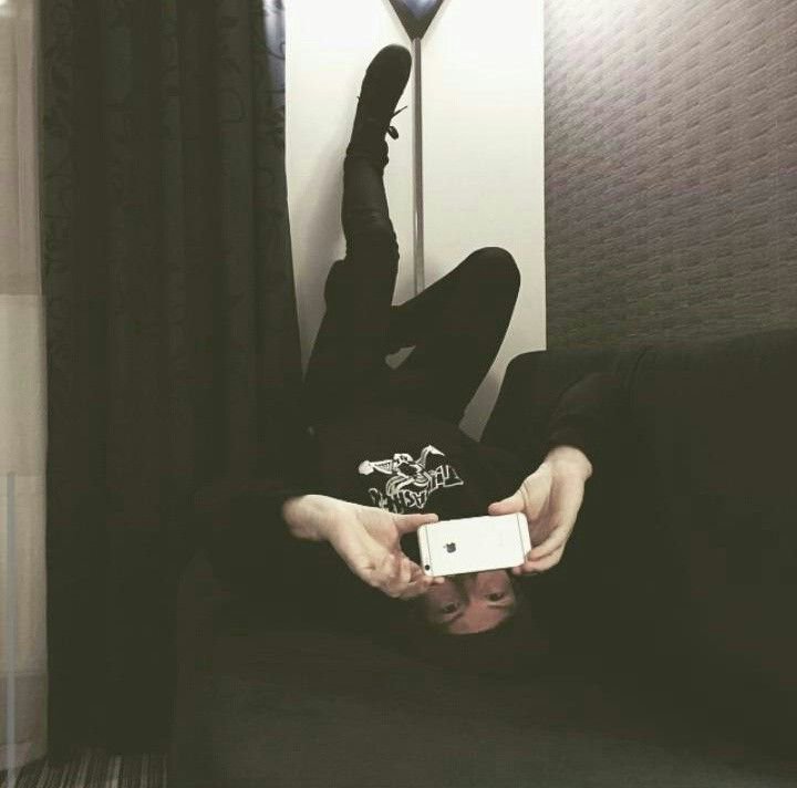 midwesttiindigo's tweet photo. DID ANYONE SAY #tumblrjoshler TIME BECAUSE IT'S **MY** NICHE https://t.co/NyYCsWBlFs