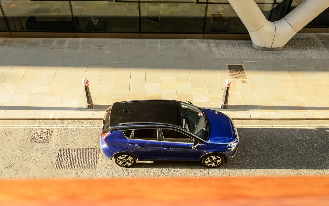 sudenaaazz's tweet photo. The Hyundai Bayon may not be the most spacious small SUV, but it offers comfort, strong performance, and efficient electrified driving. https://t.co/FuqVOsQ9wk