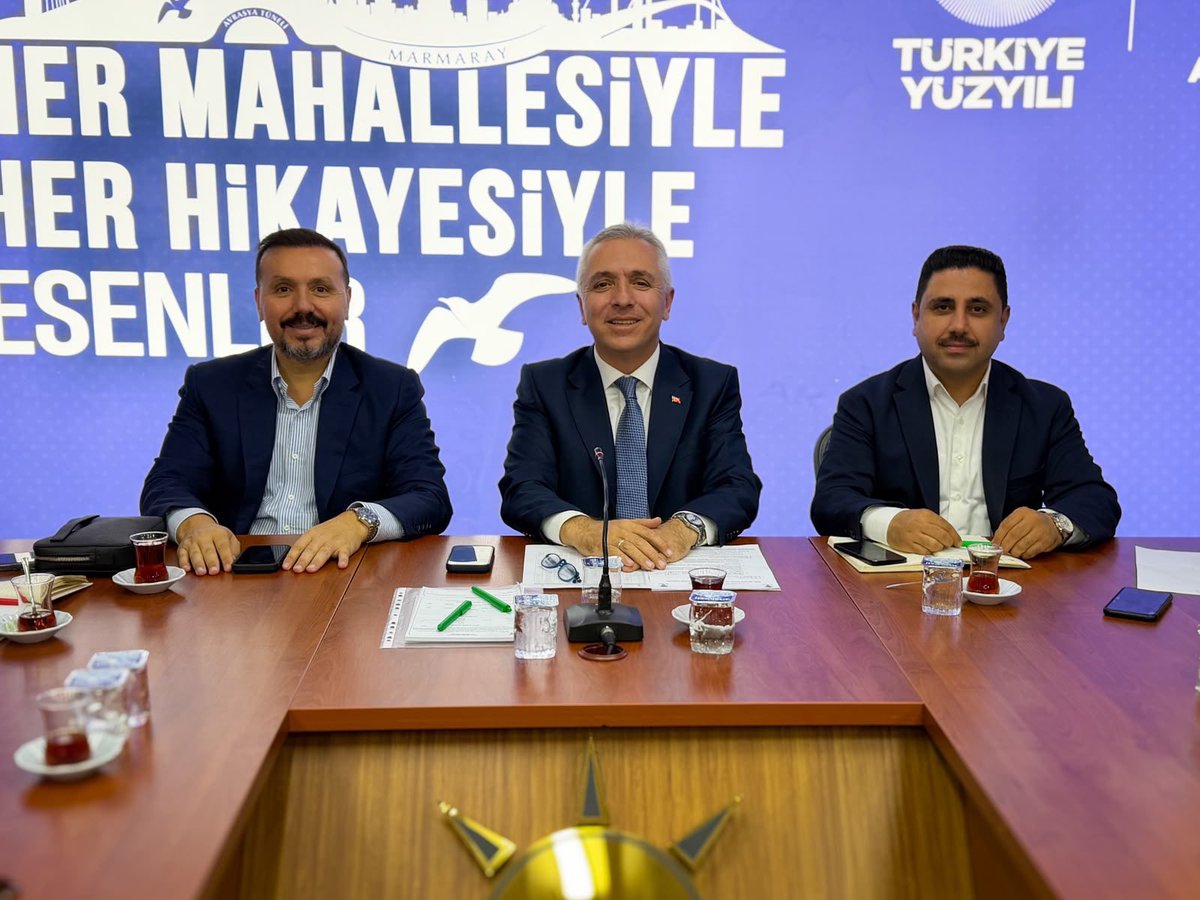 akpartiesenlerr's tweet photo. İlçe Başkanımız Emrullah Erkuş başkanlığında, İl Yönetim Kurulu Üyemiz Harun Muş’un katılımıyla İlçe Yönetim Kurulu Toplantımızı gerçekleştirdik.

Toplantımızın teşkilatımız ve Esenler’imiz için hayırlara vesile olmasını diliyoruz. https://t.co/tlm4bLdlZ4